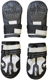 P.A.W. Adventure Boots (Option: S)
